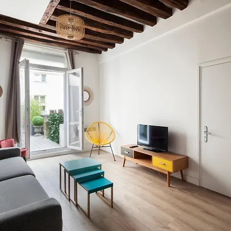 Magnifique Au Centre De 44 Apartment